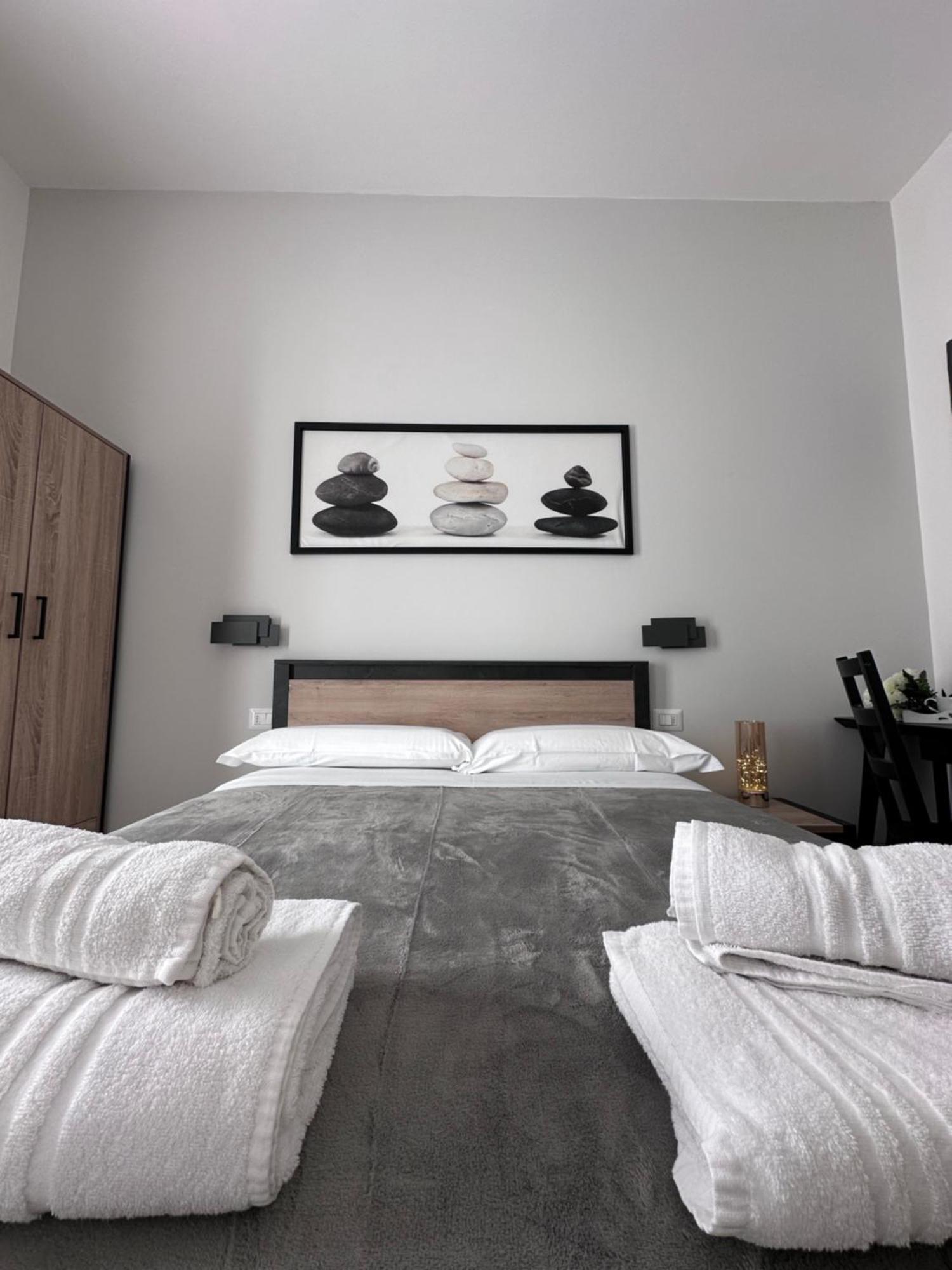 Roma Centro Softrooms Guest House Affittacamere Esterno foto