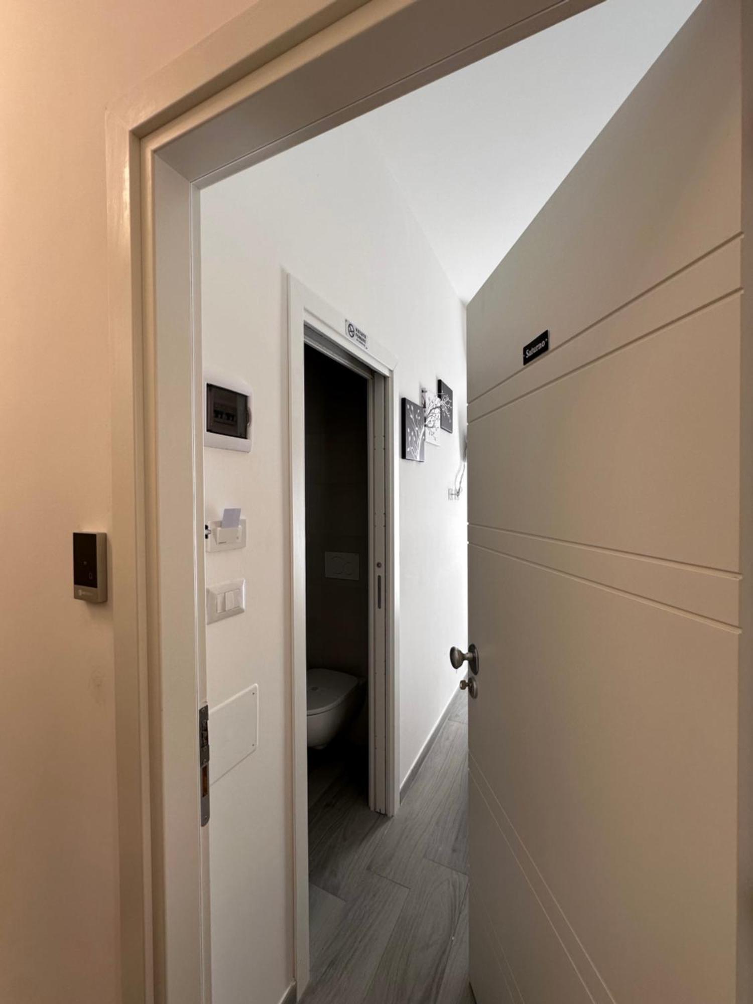 Roma Centro Softrooms Guest House Affittacamere Esterno foto
