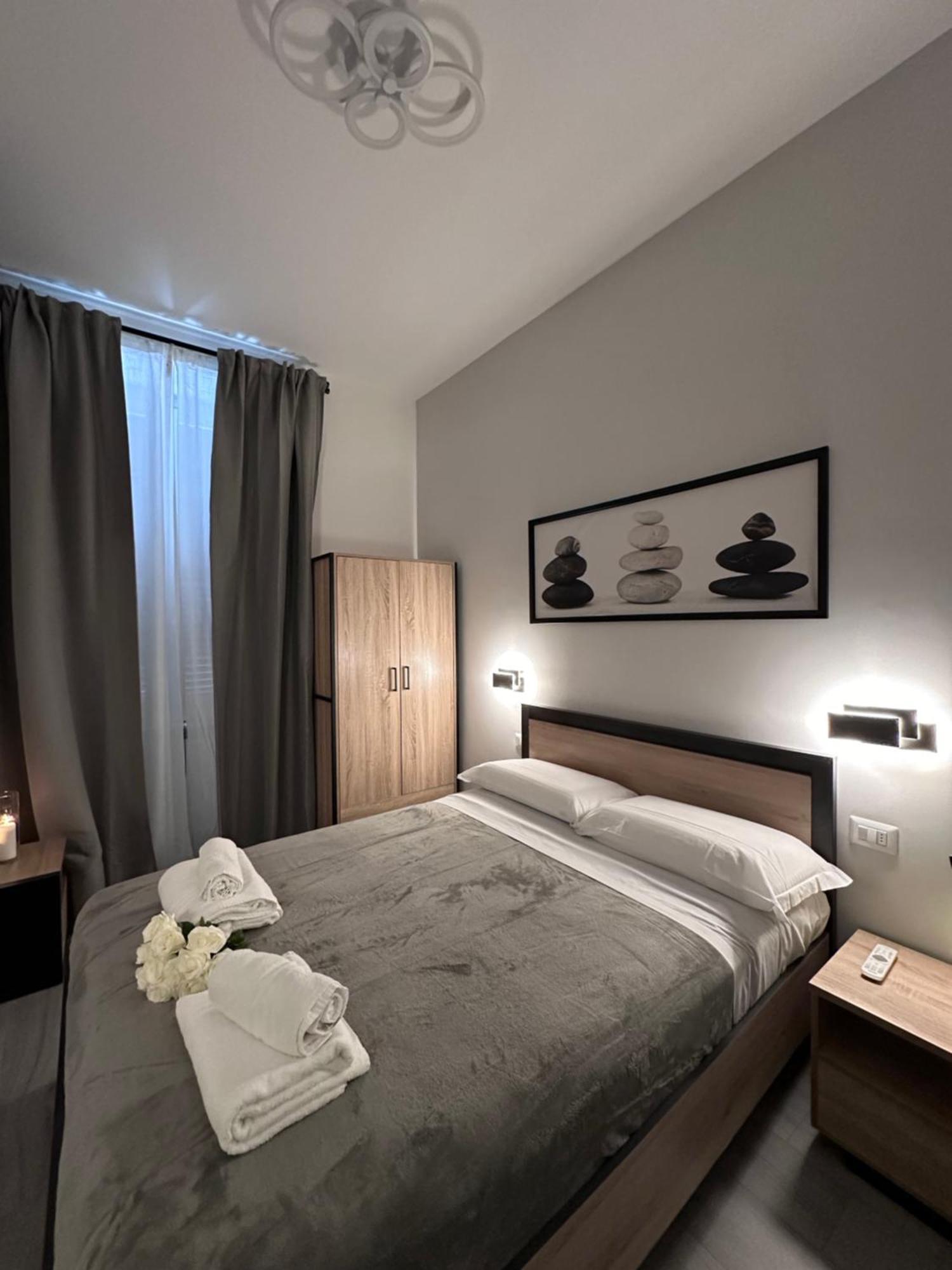 Roma Centro Softrooms Guest House Affittacamere Esterno foto