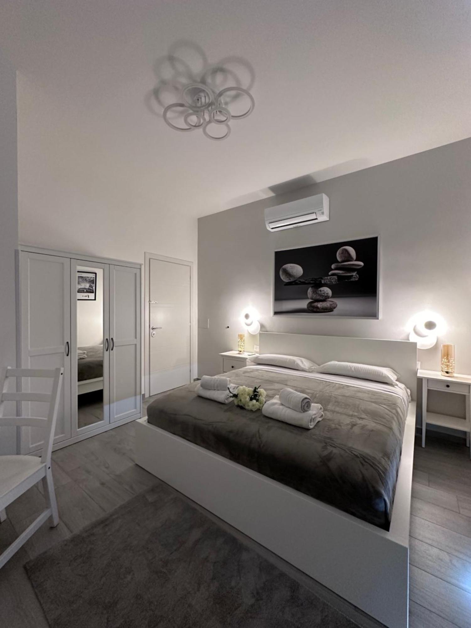 Roma Centro Softrooms Guest House Affittacamere Esterno foto