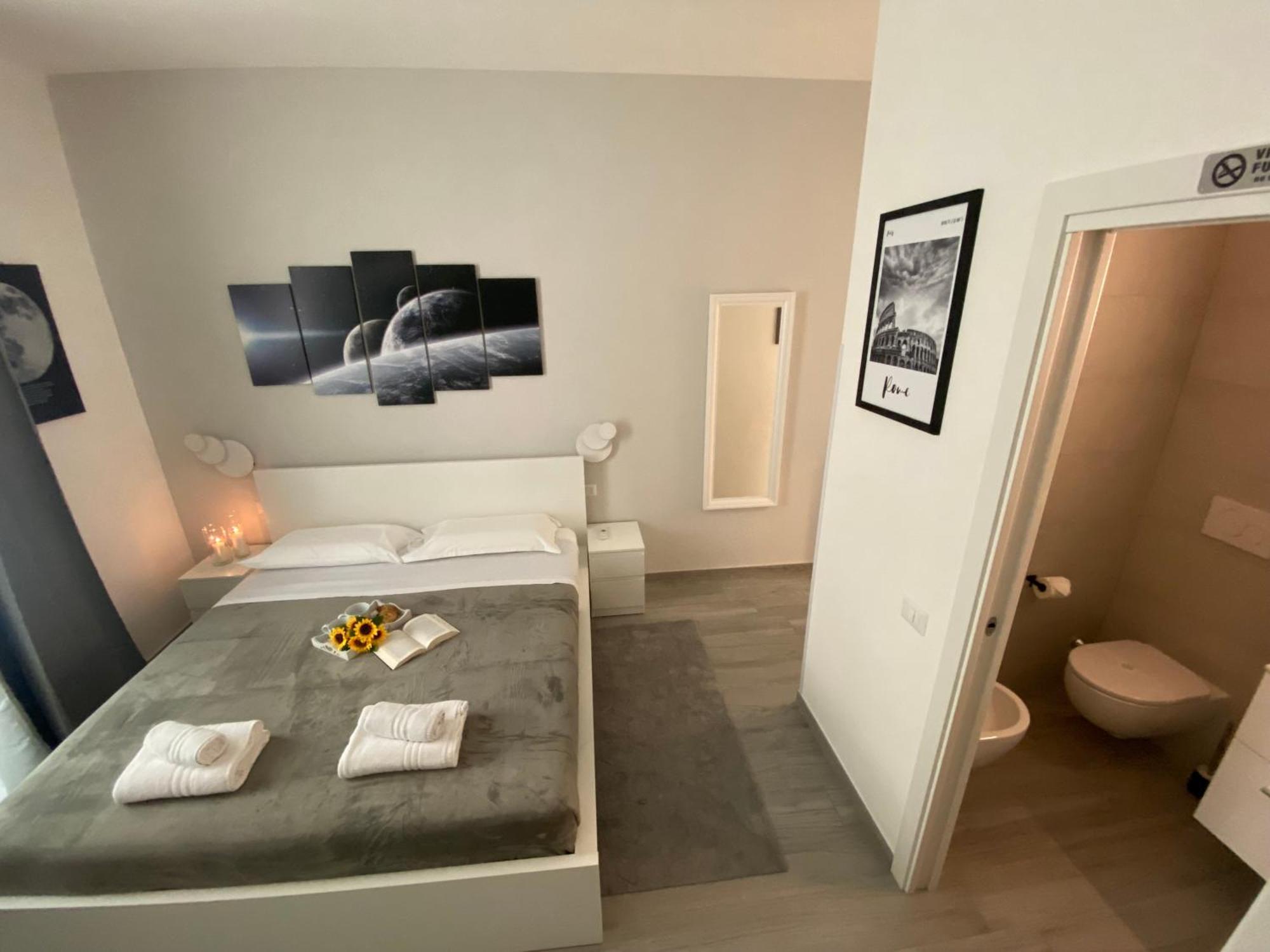 Roma Centro Softrooms Guest House Affittacamere Esterno foto