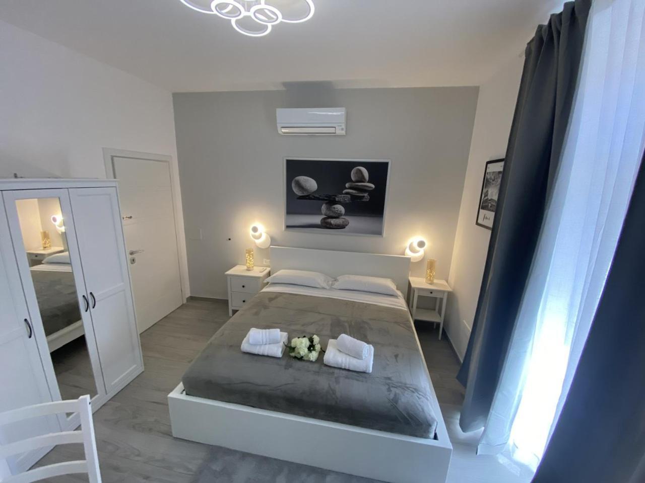 Roma Centro Softrooms Guest House Affittacamere Esterno foto