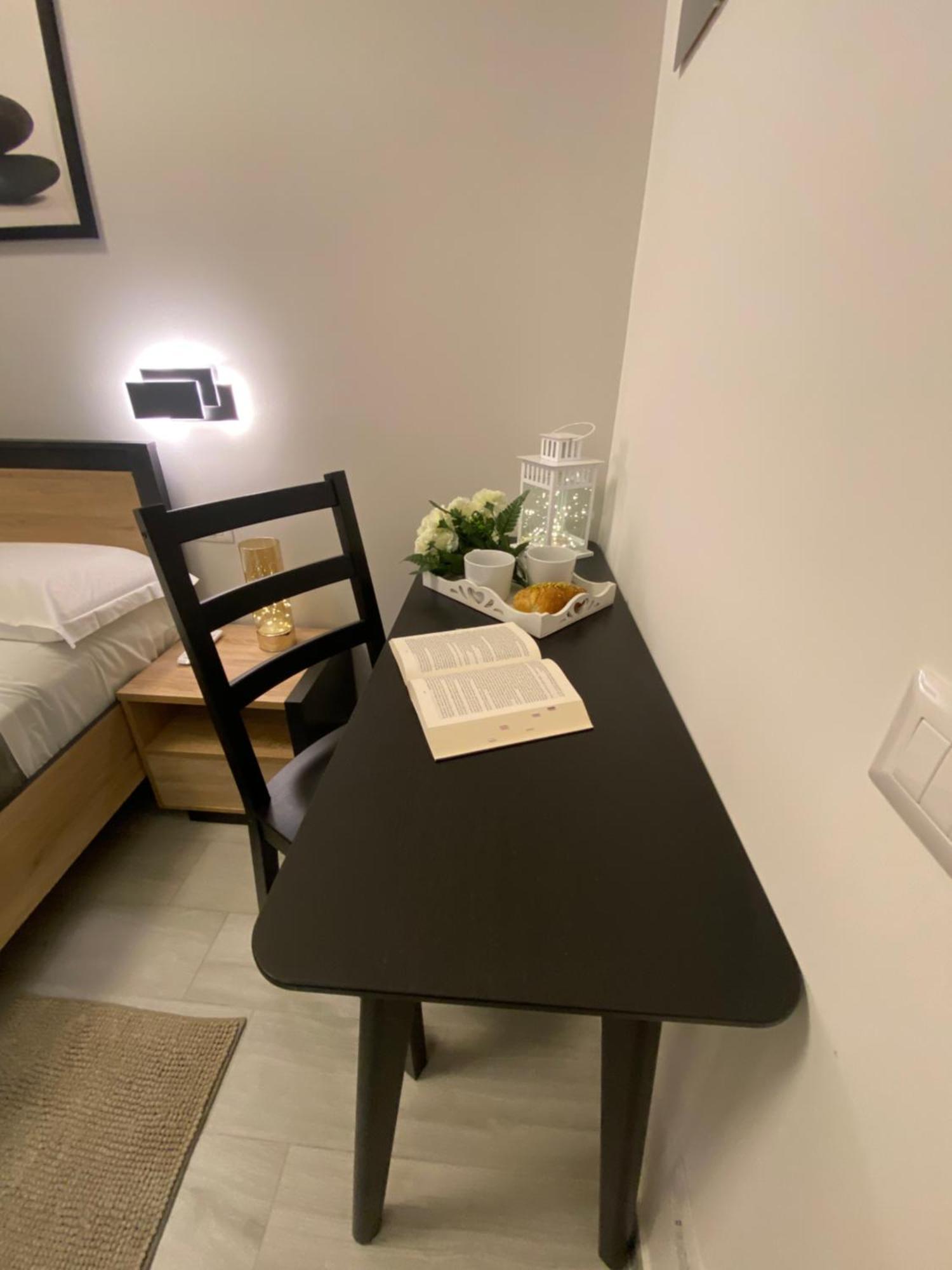 Roma Centro Softrooms Guest House Affittacamere Esterno foto