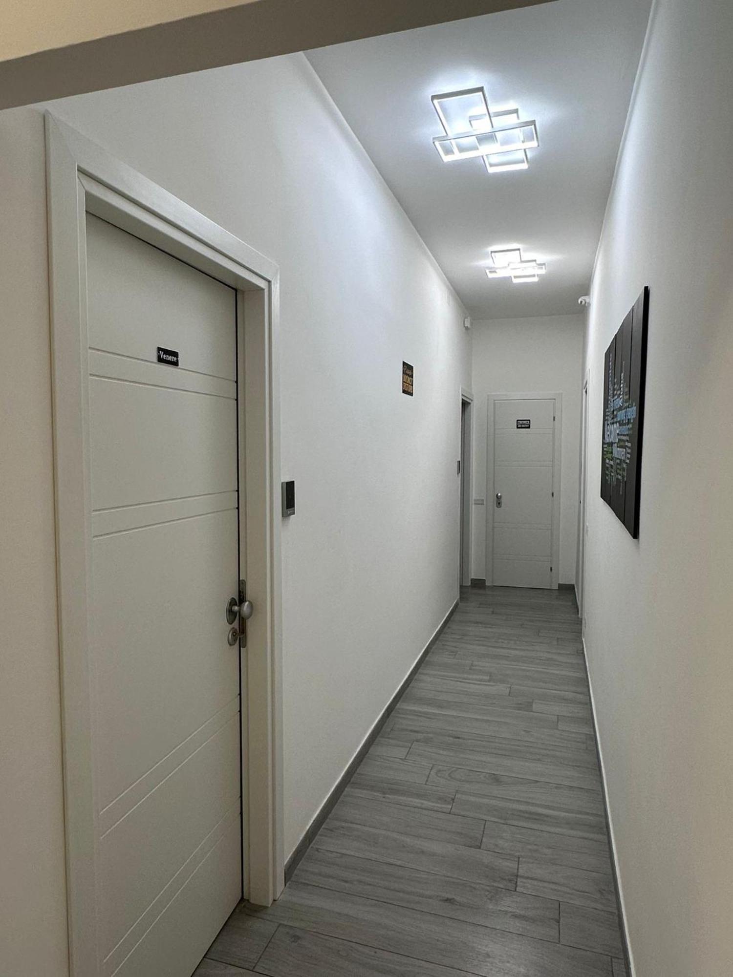 Roma Centro Softrooms Guest House Affittacamere Esterno foto