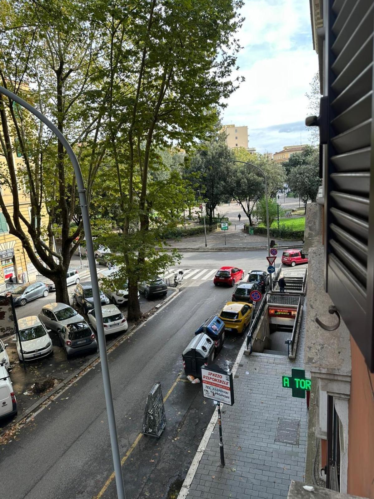 Roma Centro Softrooms Guest House Affittacamere Esterno foto